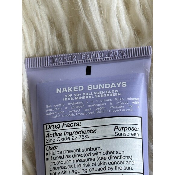 Naked Sundays Collagen Glow 100% Mineral Sunscreen Perfecting Priming SPF 50 - Picture 7 of 8